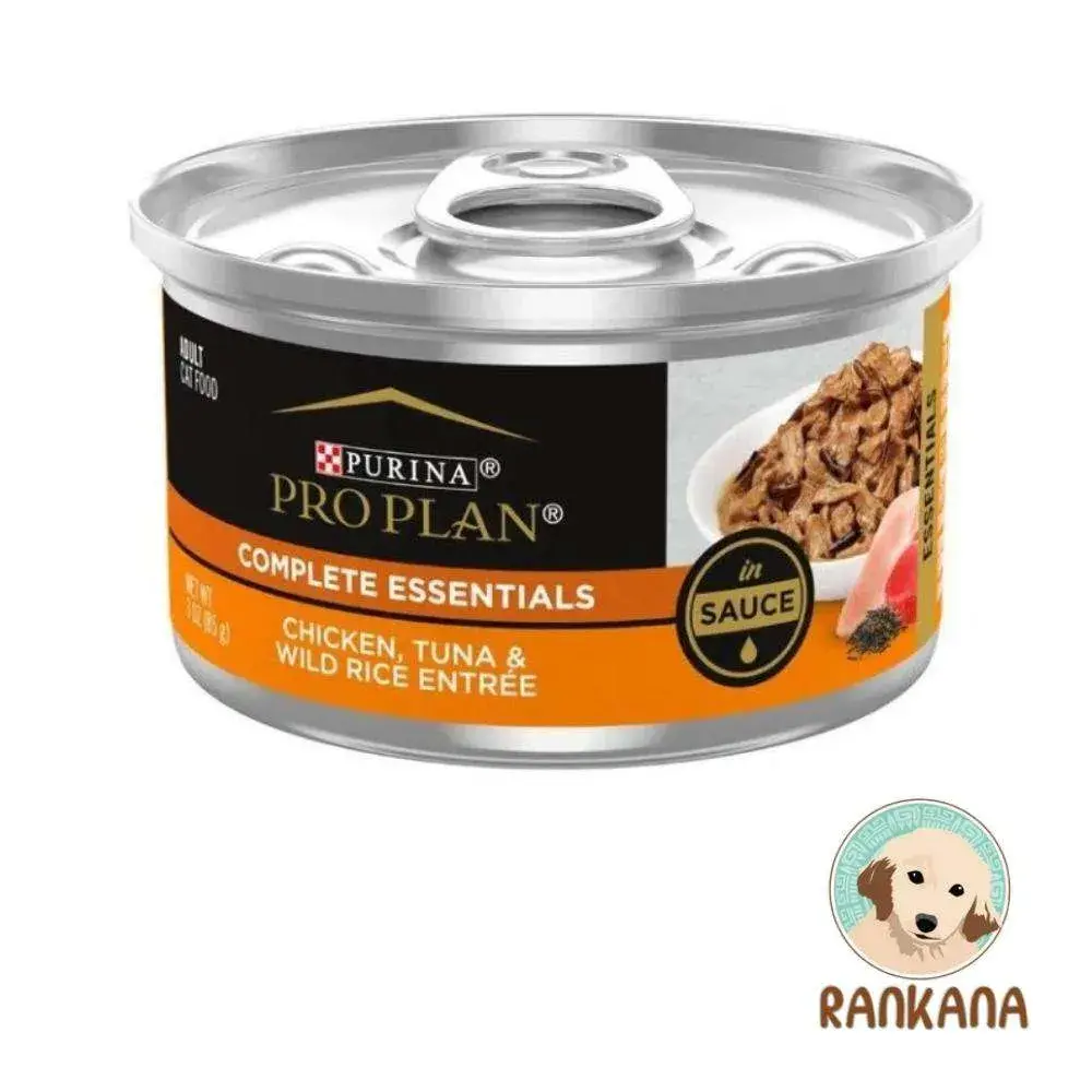 Purina Pro Plan Adulto Complete Essentials Pollo, Atún y Arroz Silvestre 85 g Lata de alimento húmedo Purina Pro Plan Adulto Complete Essentials de pollo, atún y arroz silvestre en salsa, formato de 85 g, con logo de Rankana Pet Shop.