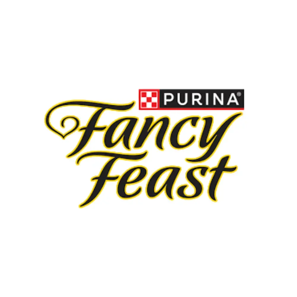 Logotipo oficial de Purina Fancy Feast, alimento gourmet y húmedo para gatos disponible en Rankana Perú.